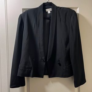 Henri Bendel Black blazer